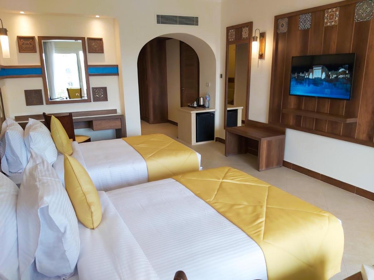 Lazuli Hotel, Marsa Alam El Qoseir Екстериор снимка